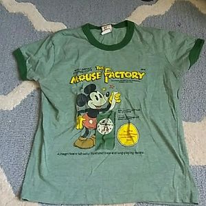 🗽 Disney vintage graphic tee
